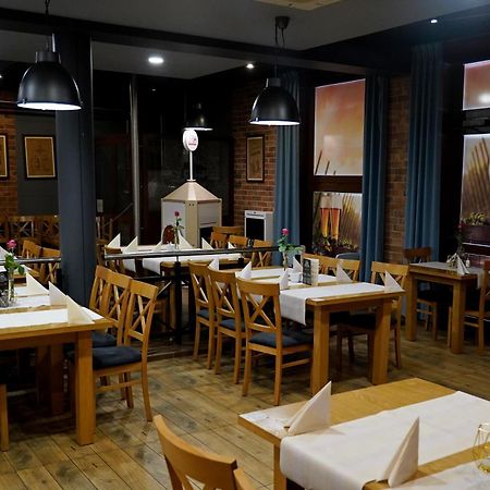 拉德酒店 Grudziądz 外观 照片